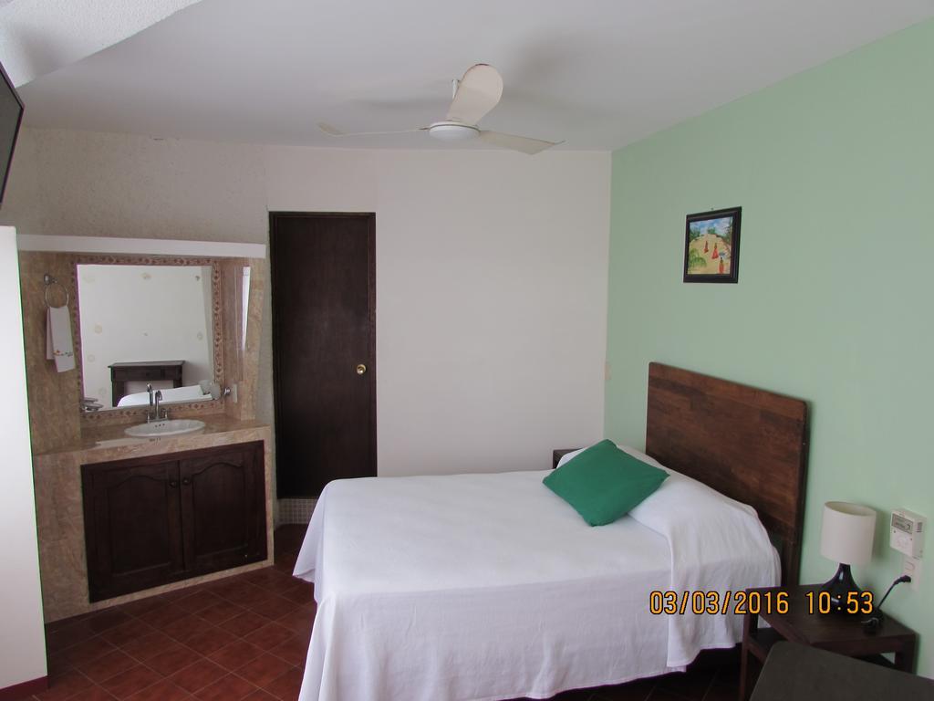 Hotel Puerto Piedra Пуэрто-Эскондидо Экстерьер фото