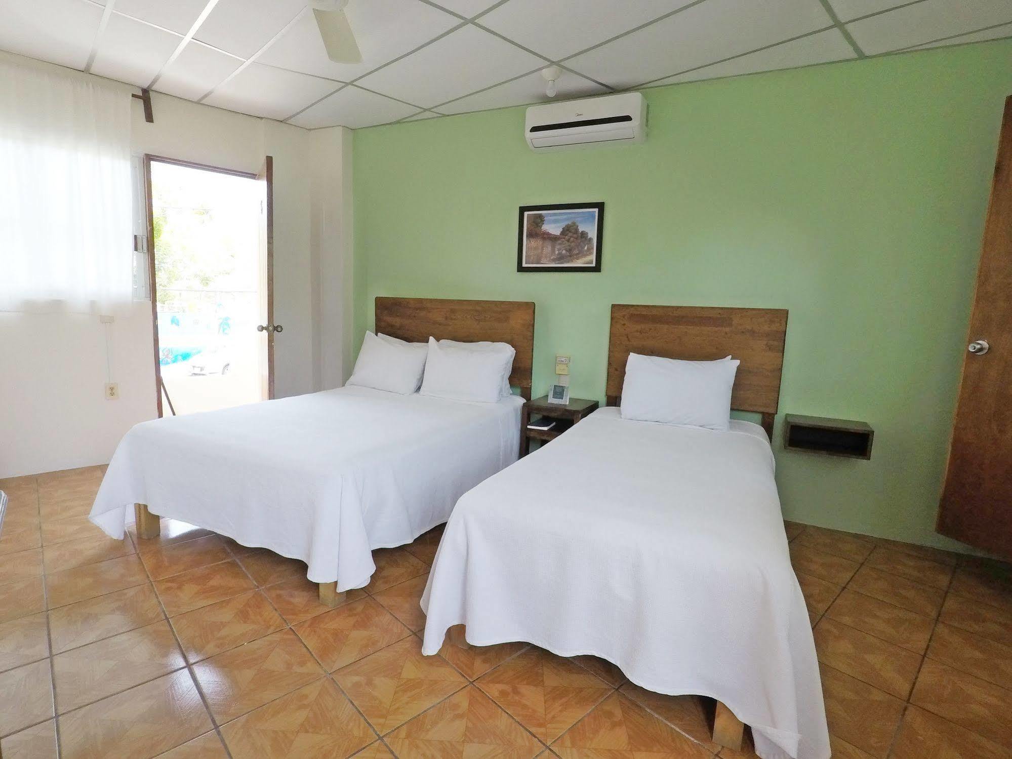 Hotel Puerto Piedra Пуэрто-Эскондидо Экстерьер фото